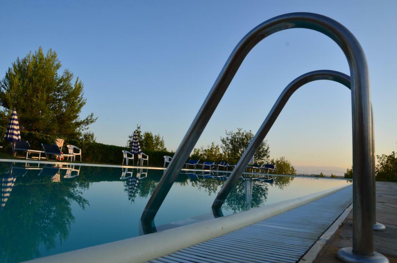 Agriturismo Santa Barbara 산미니아토 외부 사진